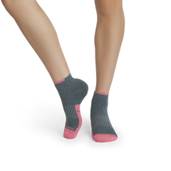 Women's Performance Compression Ankle Socks