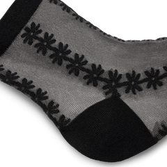 Women’s Sheer Quarter Socks